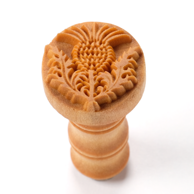 MKM Thistle 2.5cm wood stamp